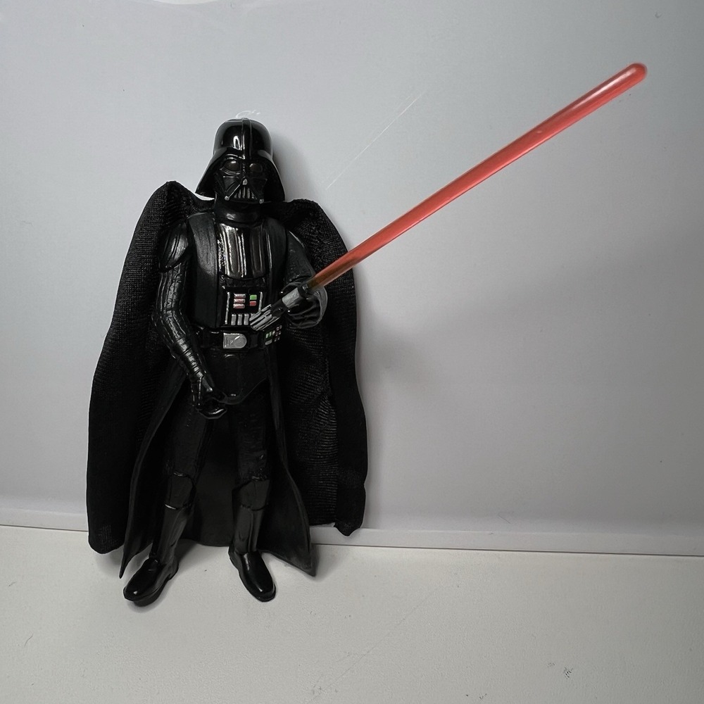 Star Wars Power of the Force Darth Vader Action Figure Loose 1995 w/ Lightsaber